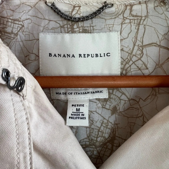 Banana Republic Beige Short Trench Coat | Petite M - Picture 7 of 8